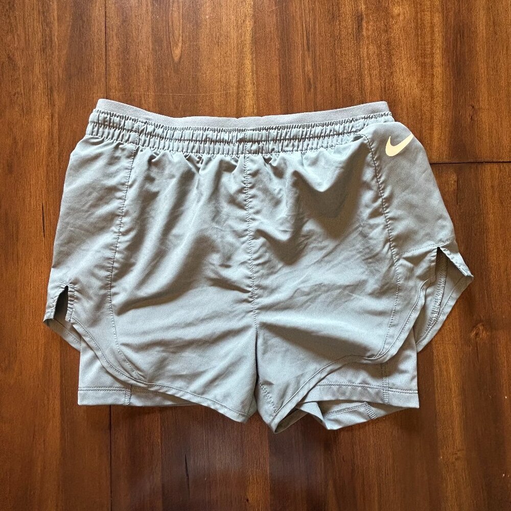Nike Women's Shorts Lined Drawstring Gray Size XS Extra Small